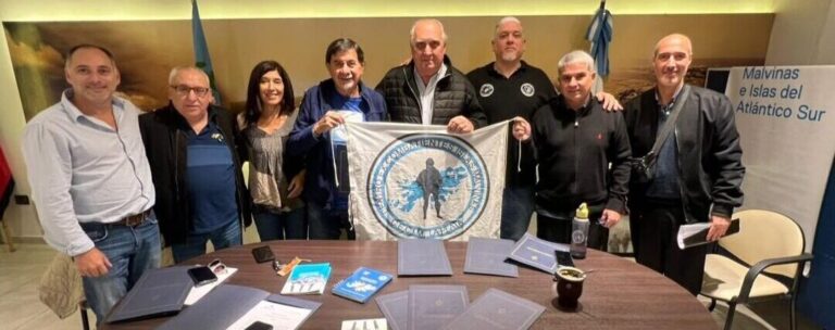 Encuentro en el CECIM