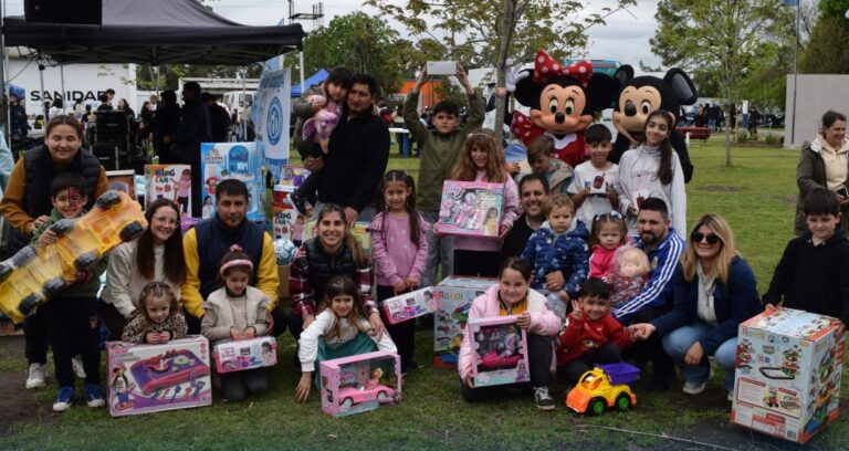 Más fotos de la «Fiesta de la Sanidad» y «Día del niño»